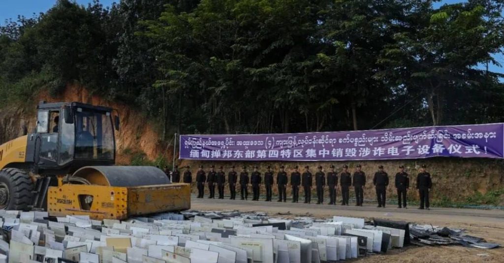 缅甸”铁腕清场”！近万件电诈设备血洗焚毁，猛拉垃圾场成”死亡熔炉-测试测试