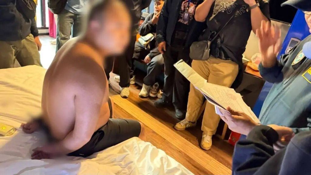 图片[2]-泰国理工学生遭假公文诈骗近千万泰铢！中国籍主犯落网，追回350万泰铢金条-测试测试