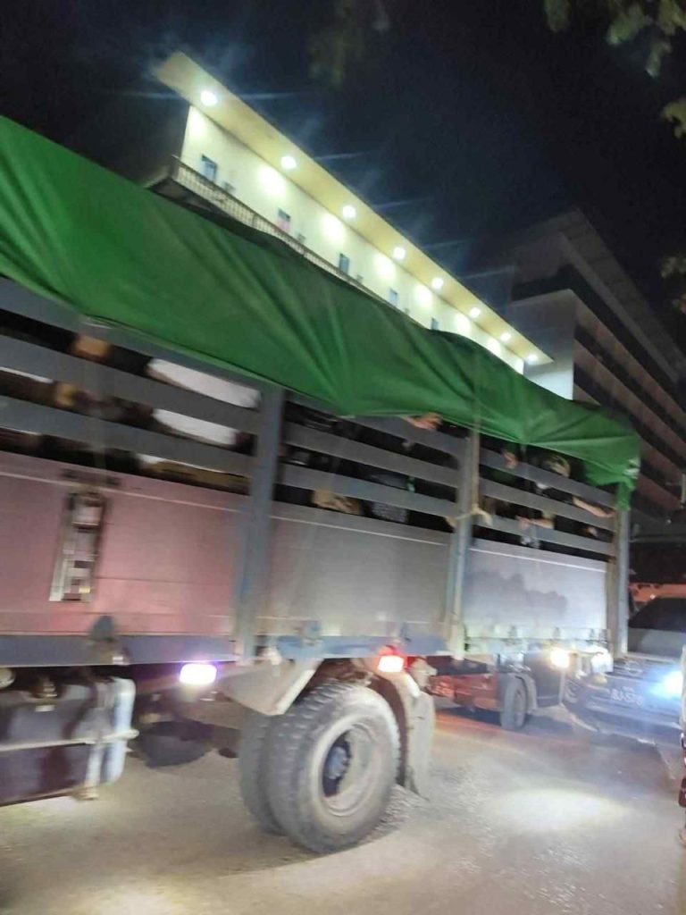 图片[2]-缅甸妙瓦底大逃亡！数千中国人连夜涌入，ZP人员11点还在撤，酒店挤爆！-测试测试