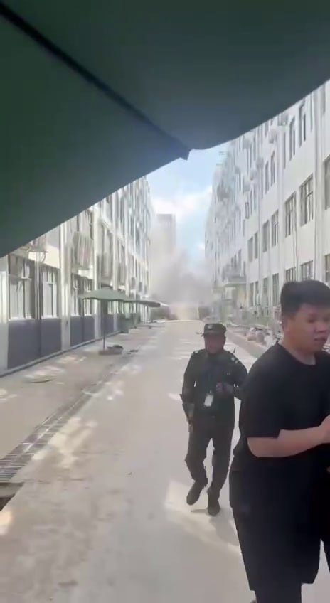 柬埔寨 #网友反馈：柬埔寨/柬泰边境/奥斯玛园区人员和保安四散奔逃-测试测试